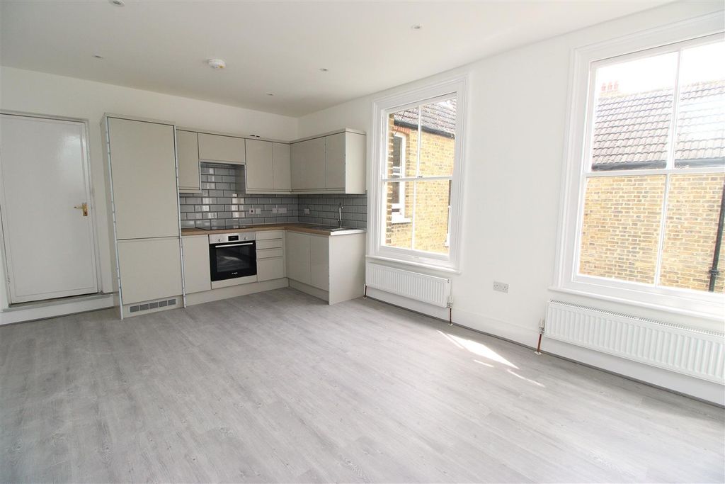 Property photo 3 of 11 Img_4568.Jpg