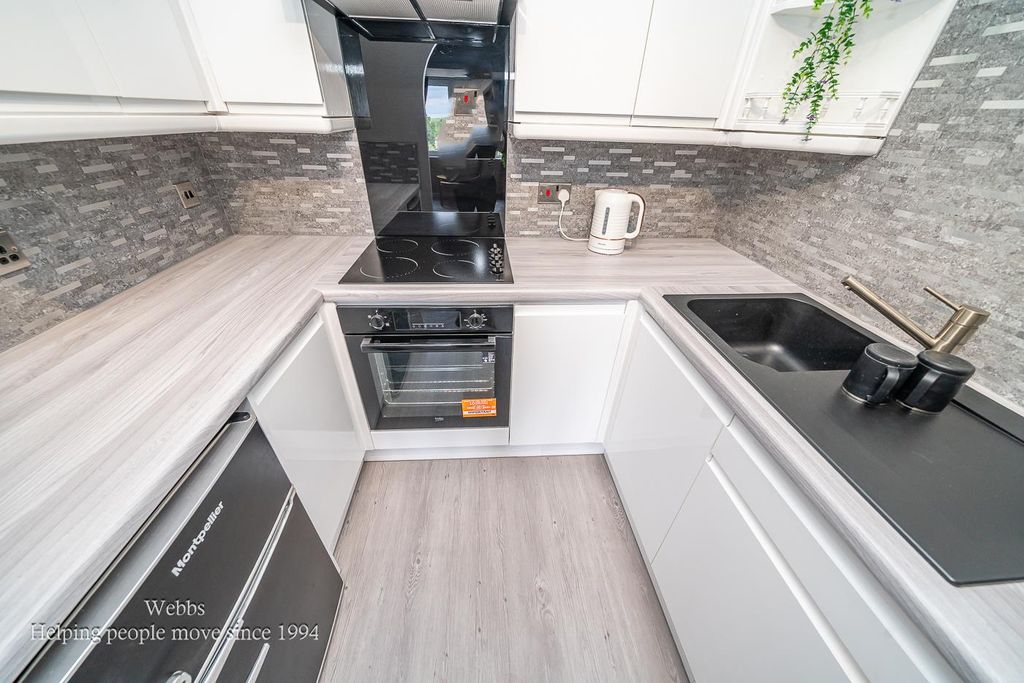Property photo 3 of 37 Webbs-9.Jpg