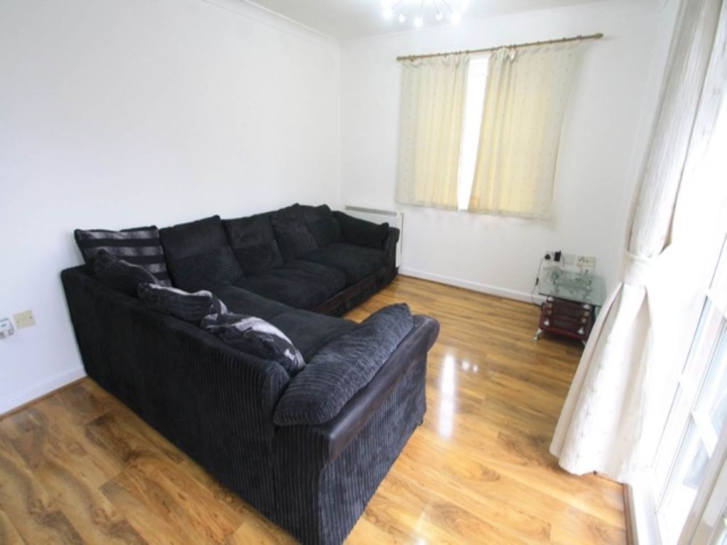 Property photo 3 of 7 Img_3557