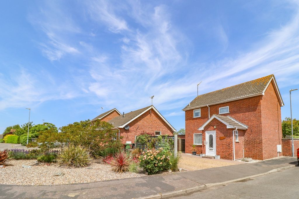 Property photo 2 of 20 4135082
