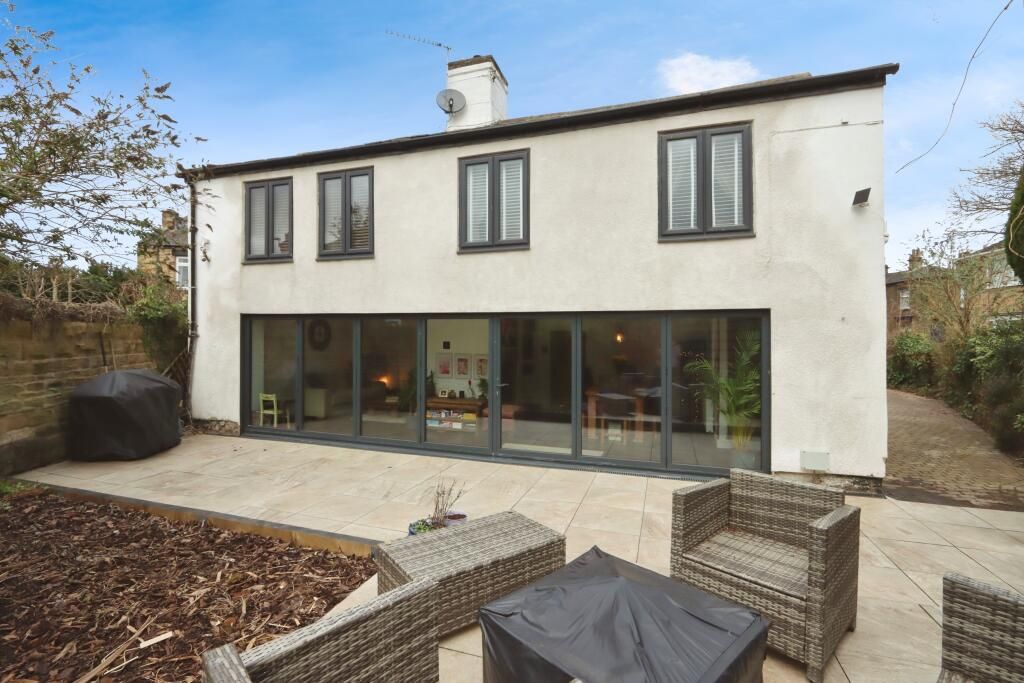 Property photo 1 of 24