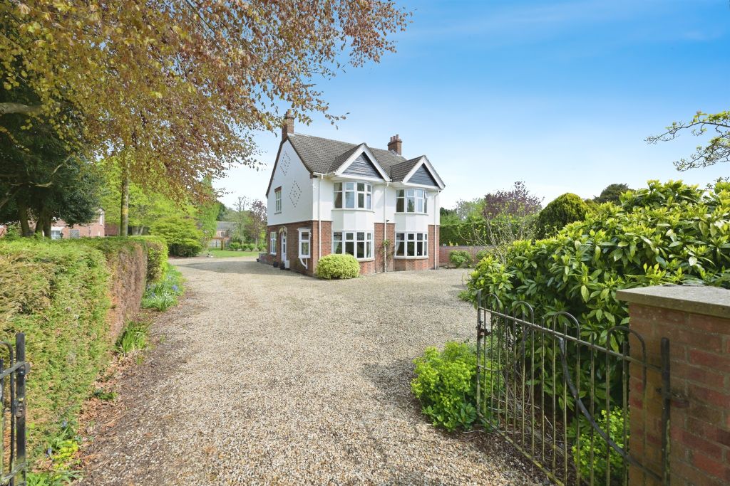 Property photo 1 of 26
