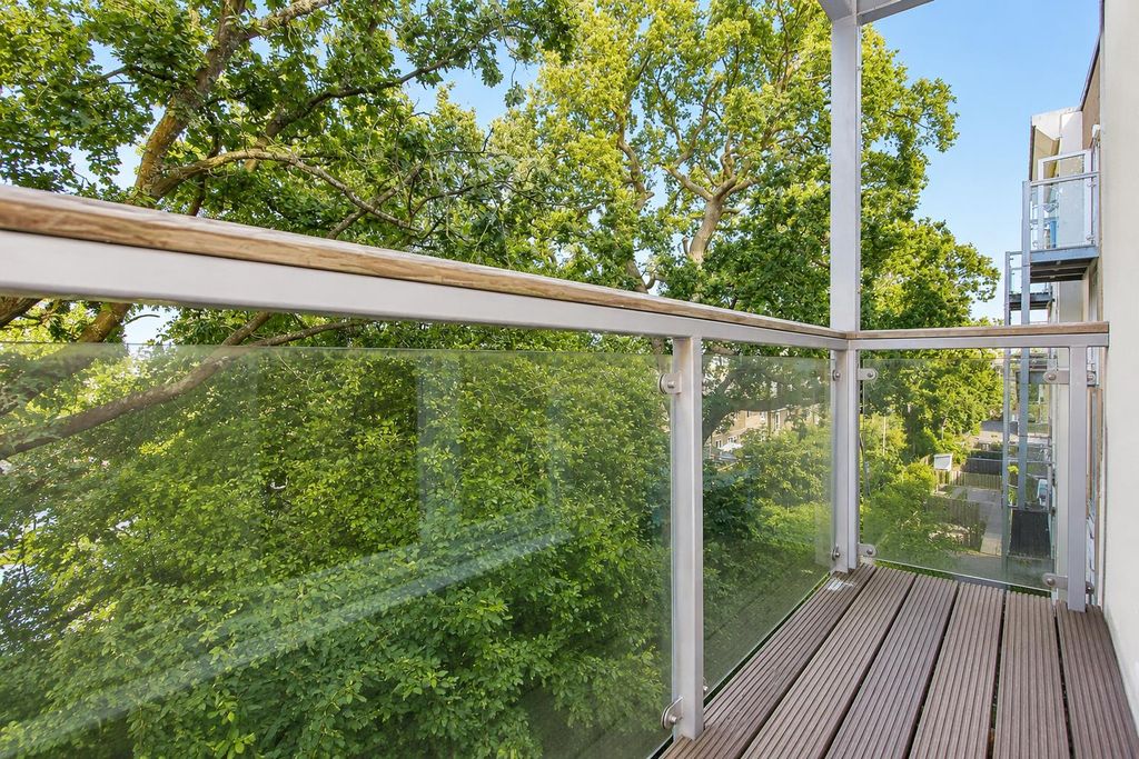 Property photo 3 of 12 0168c775-908d-4Ec4-8F28-d6A1B642558E.Png