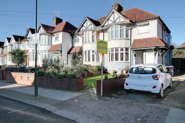 Property photo 1 of 10