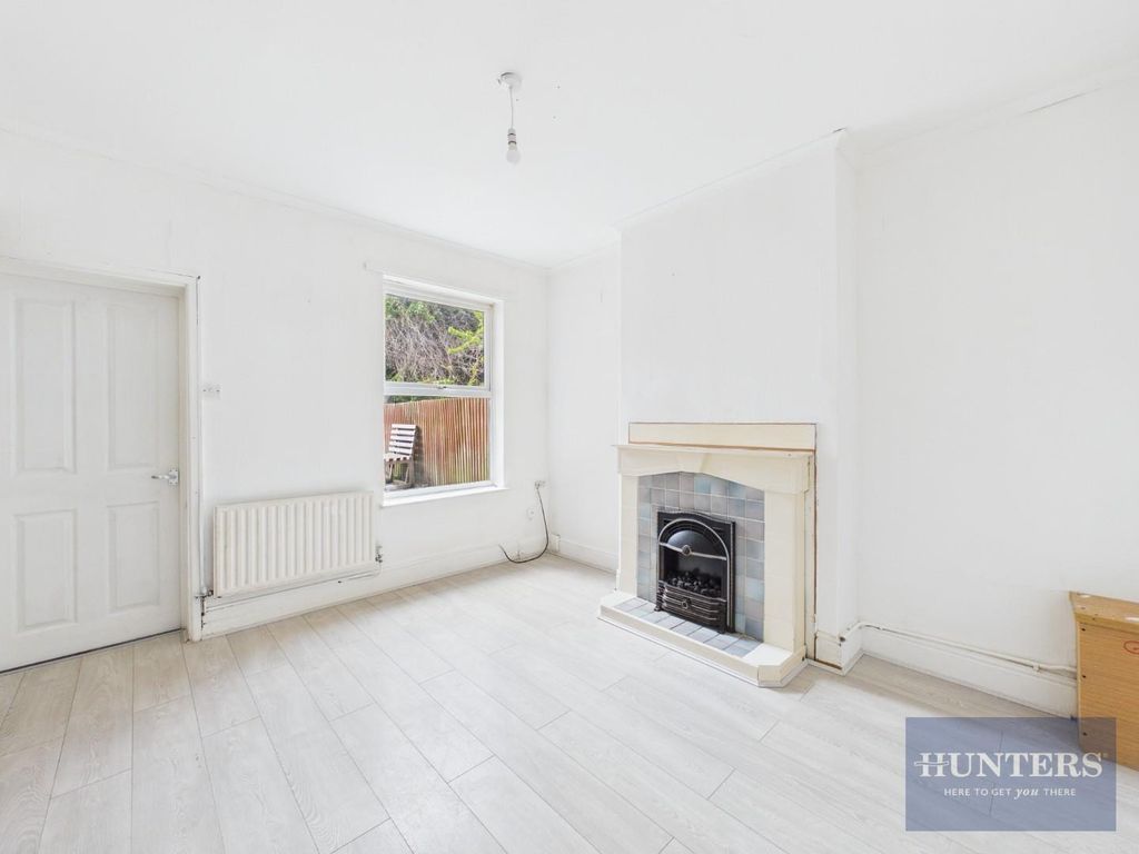 Property photo 2 of 15 Cam02975G0-Pr0190-Still002.Jpg