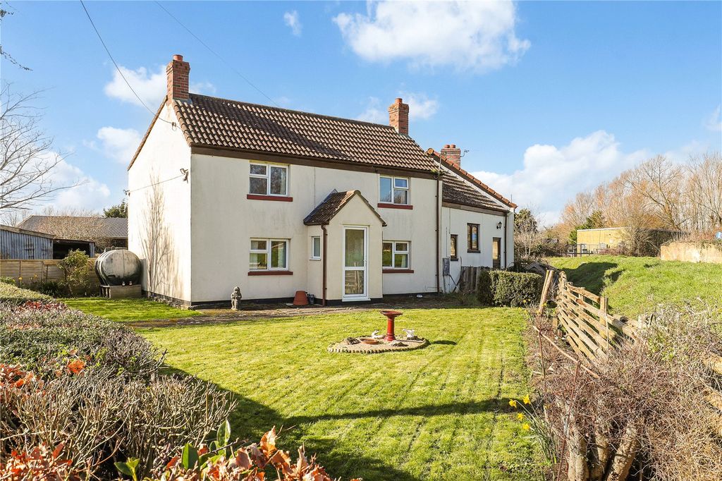 Property photo 3 of 31 Picture No. 19