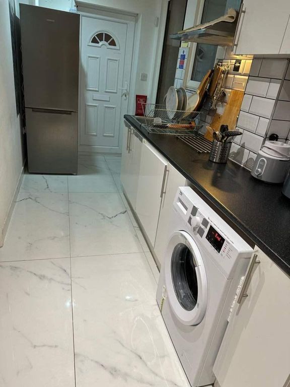 Property photo 3 of 5 Photo 3