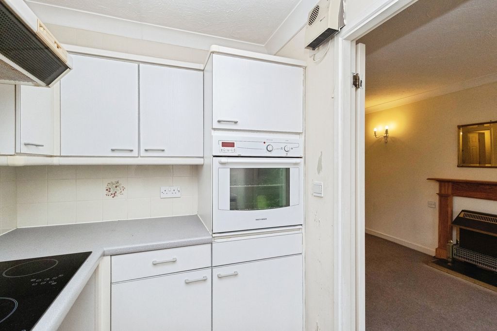 Property photo 2 of 18 Pbox-Img.Jpg