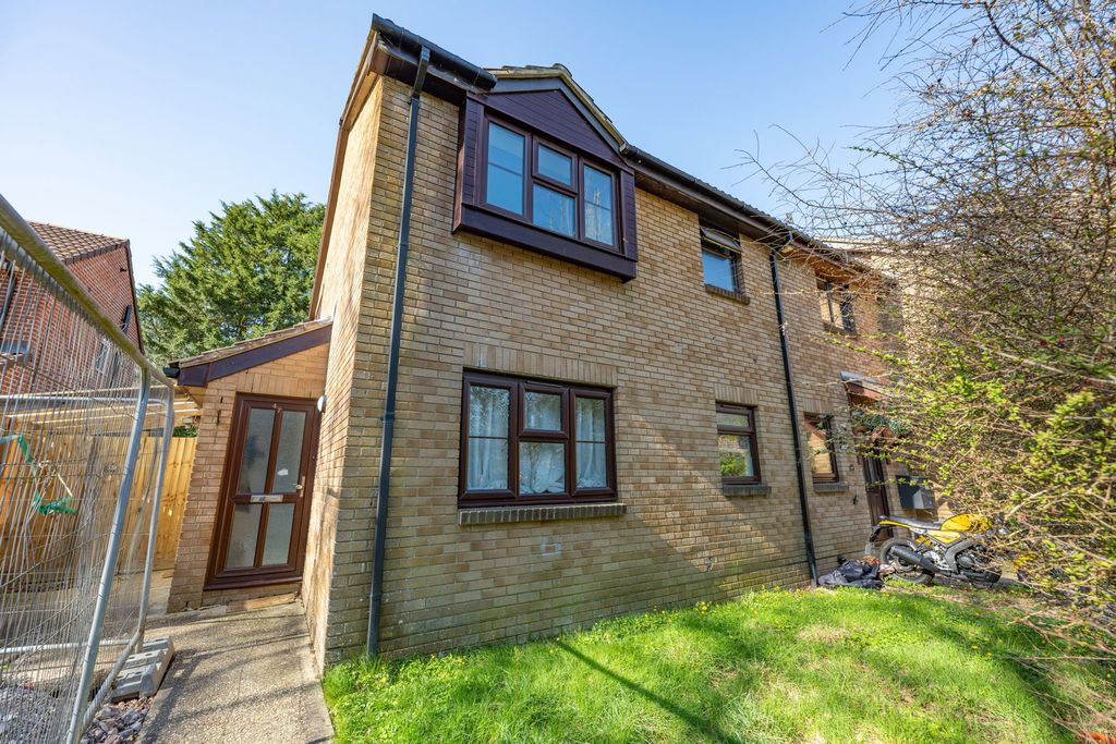 Property photo 1 of 15