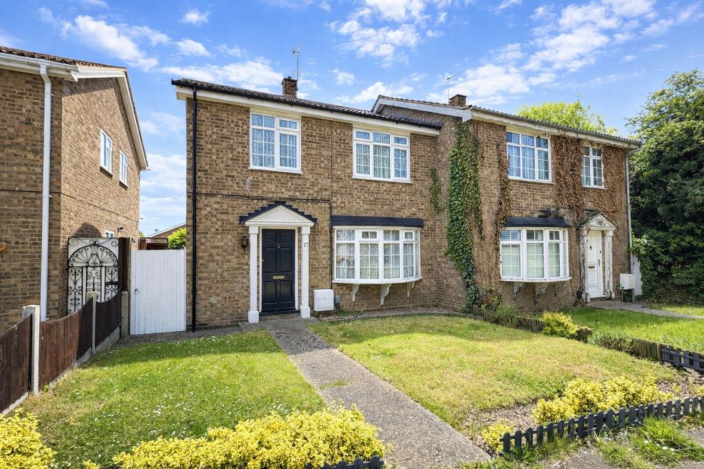Property photo 1 of 17