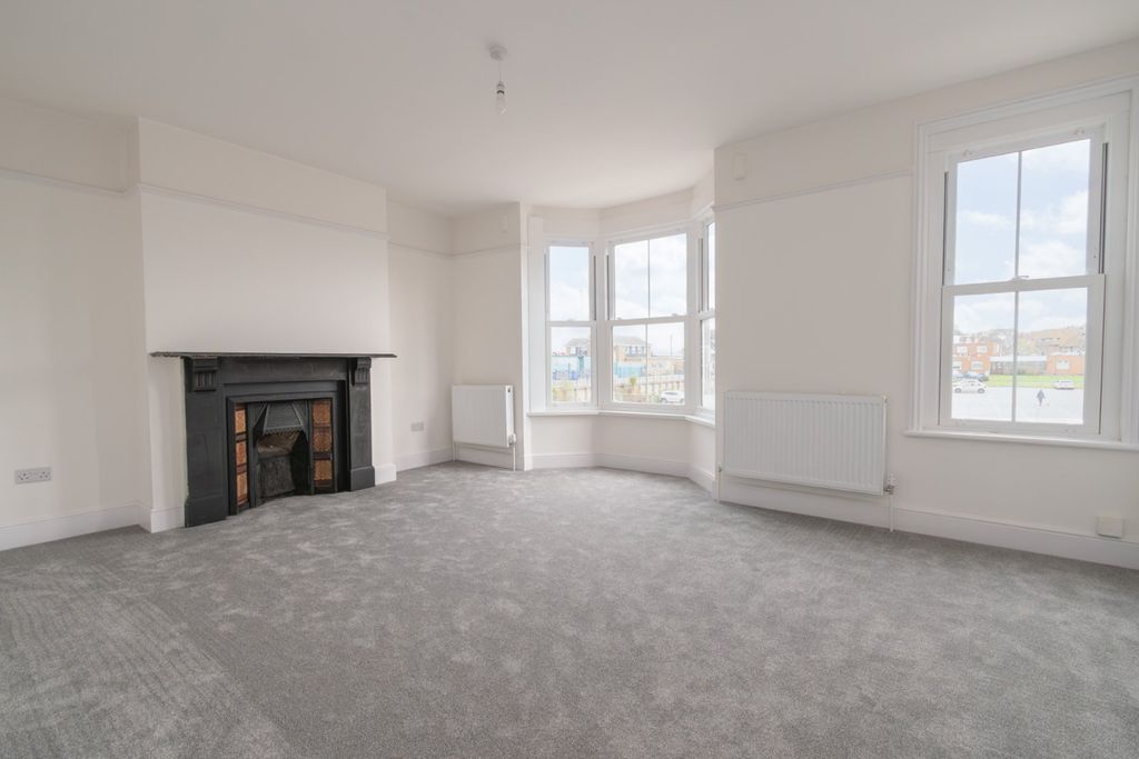 Property photo 2 of 20 Picture 2