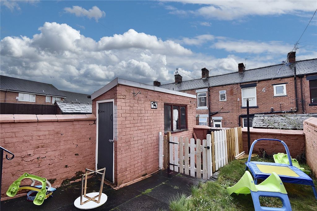 Property photo 2 of 16 Picture No. 02