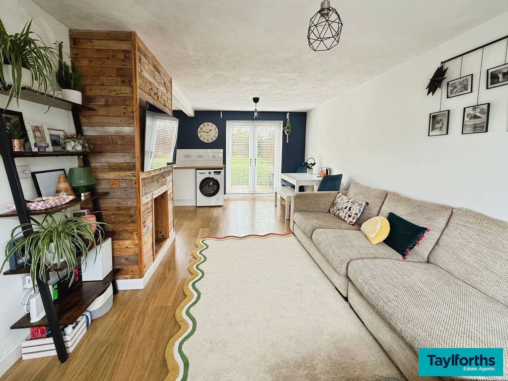 Property photo 1 of 24