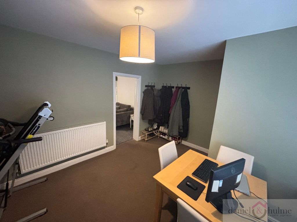 Property photo 3 of 19 Adca9Fe4-353A-4694-Ac49-Ed249Aa40d7B