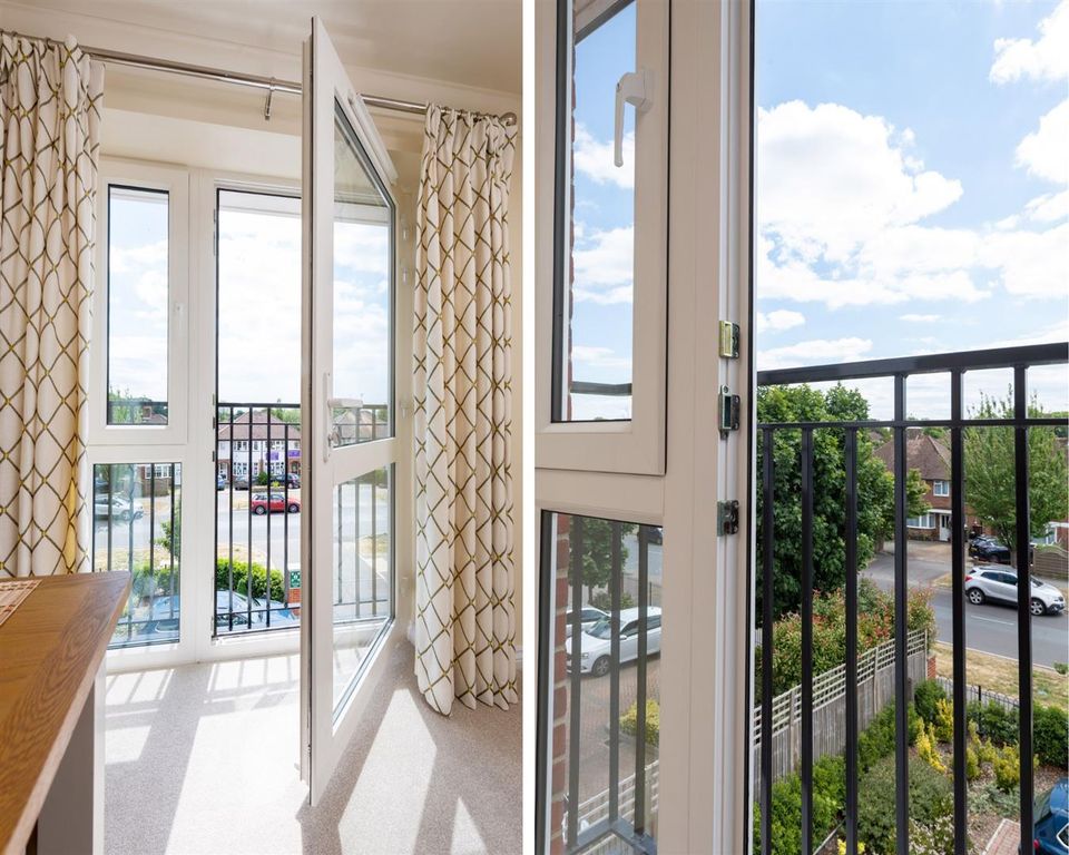 Additional image 6 of 1 bed property for saleColebrooke Lodge, Prices Lane, Reigate RH2