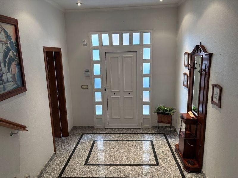 Property photo 1 of 36