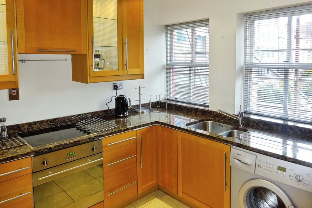 Property photo 3 of 7 Picture No. 17