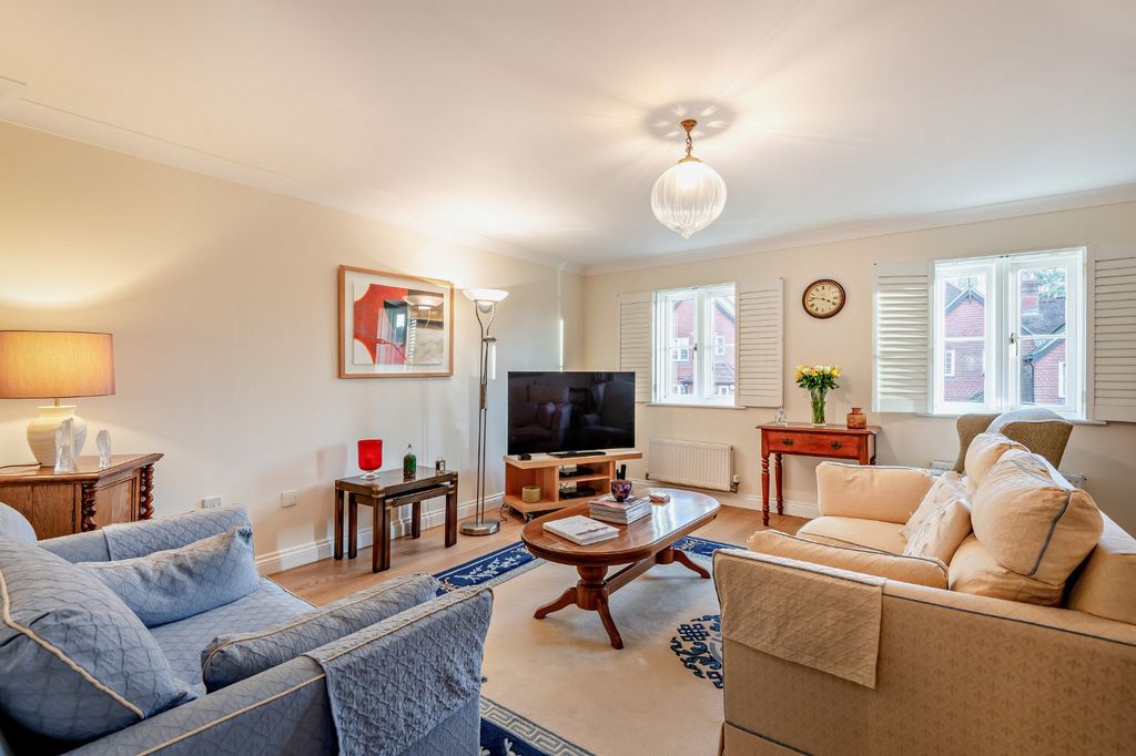 Property photo 2 of 21 Reception Room