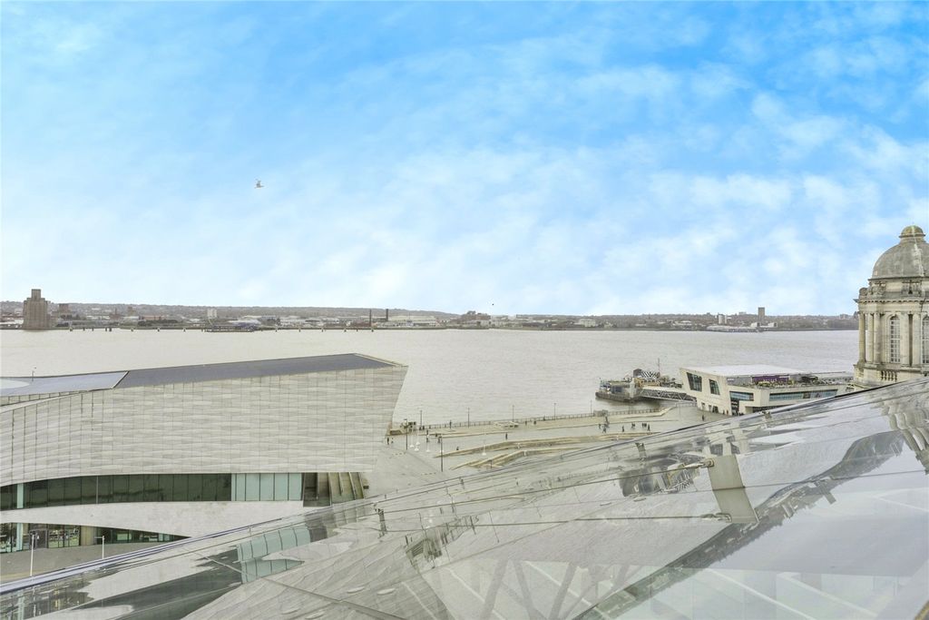 Property photo 1 of 15 Views