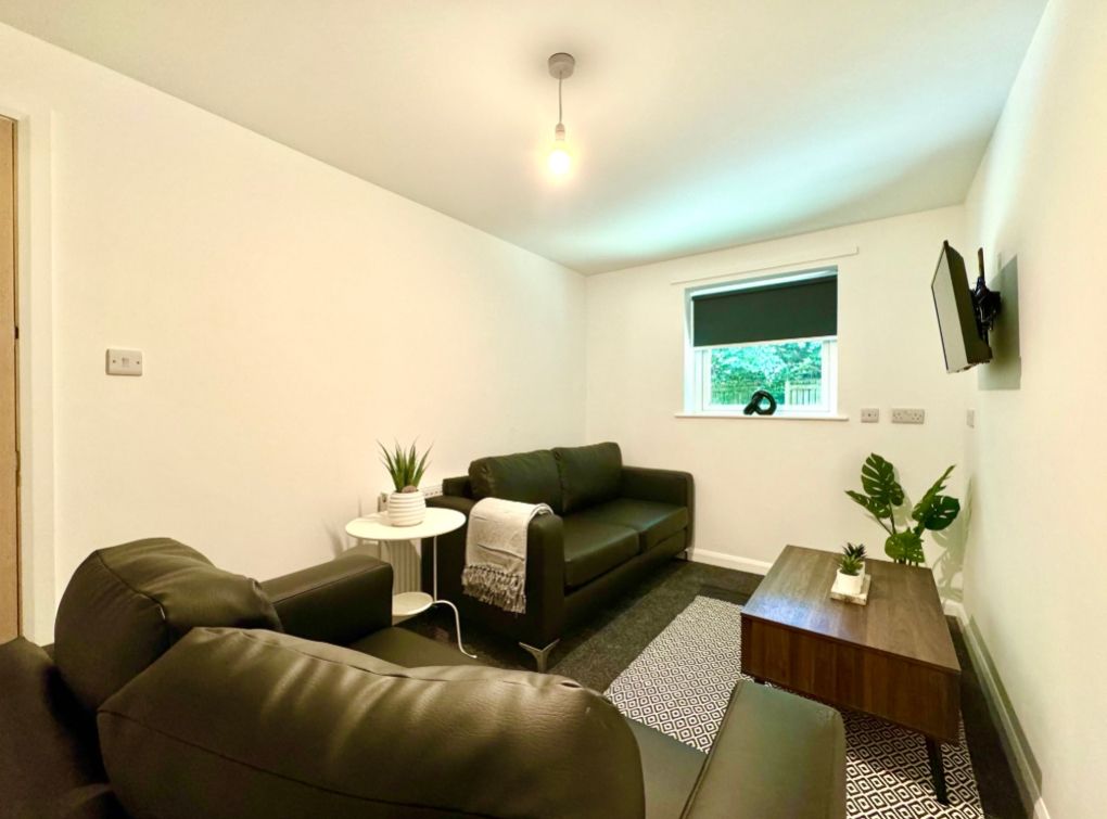 Property photo 3 of 6 Sheffields Best Letting And Sales Agent