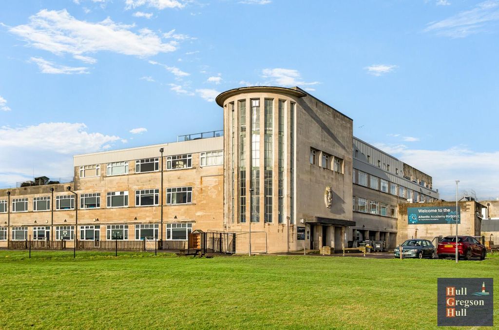 Property photo 1 of 8 44F98Bdc-F6F4-4049-A560-c32258Fe14E6.Jpg