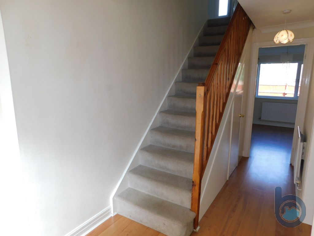 Property photo 3 of 31