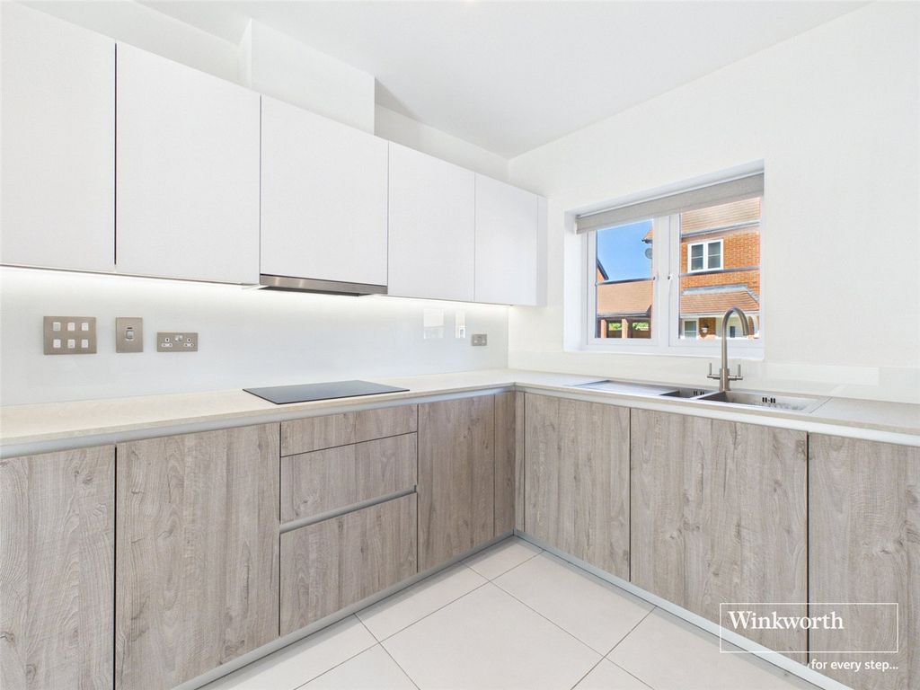 Property photo 2 of 14 Picture No. 04