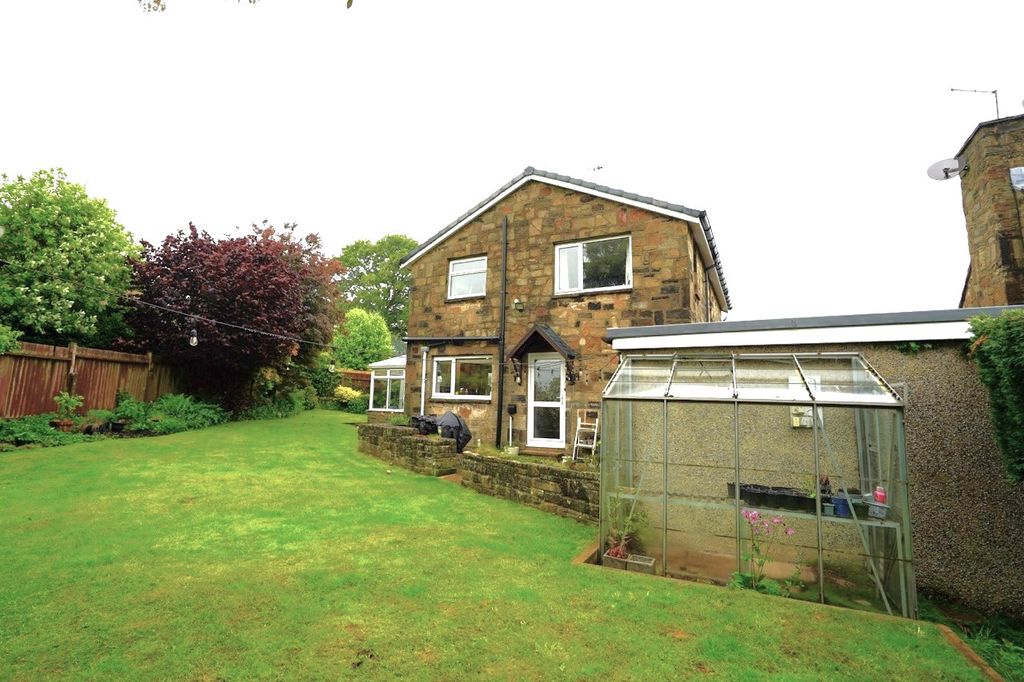 Property photo 2 of 24