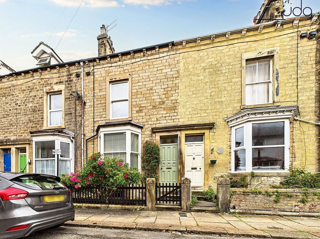 Property photo 1 of 13 Welcome To Portland Street