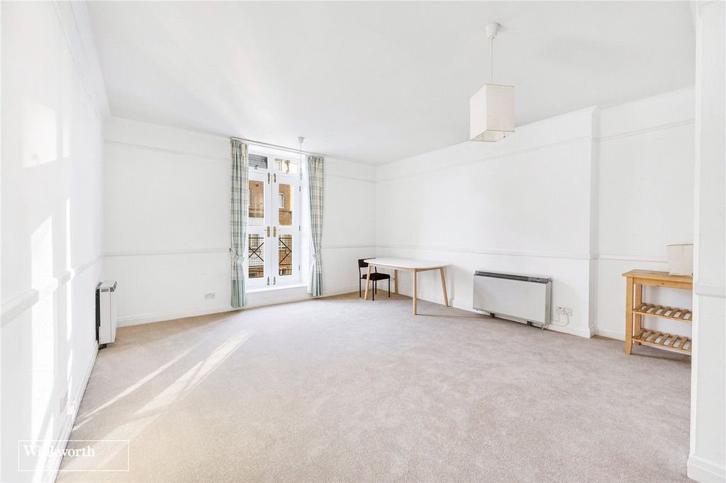 Property photo 1 of 13 Picture No. 05