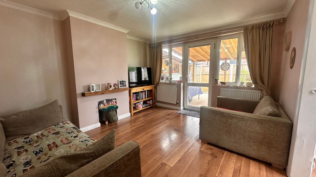 Property photo 3 of 9 Living Room