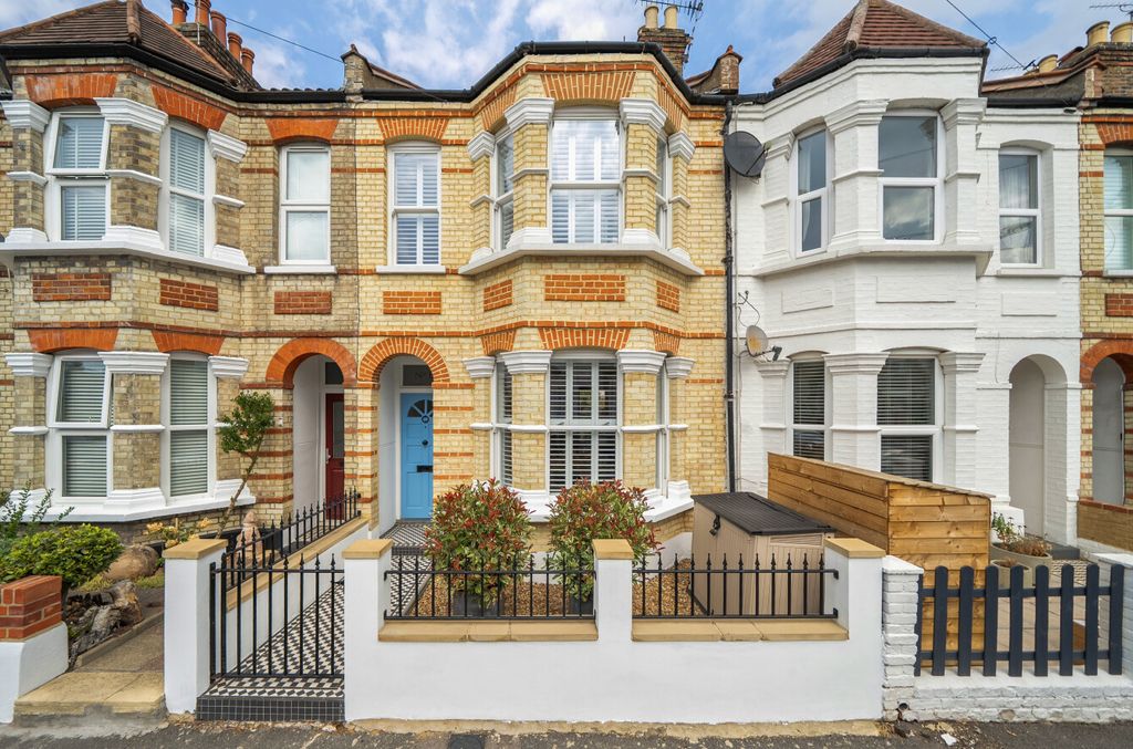 Property photo 1 of 12 1509883-1-6A8F1d6...