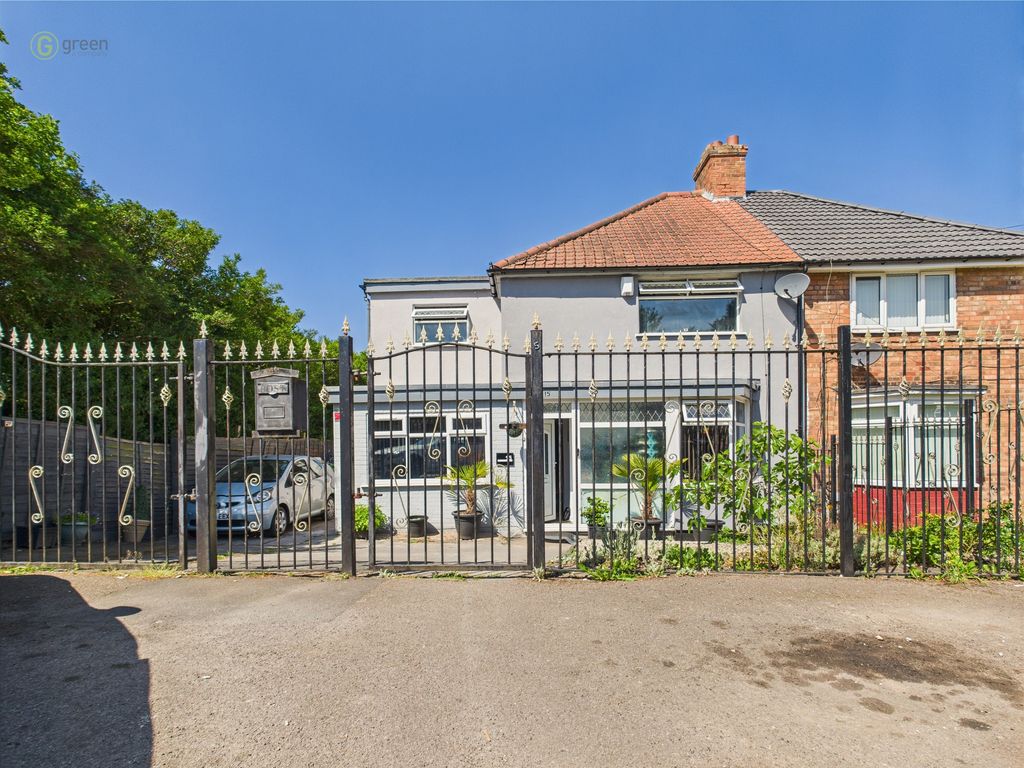 Property photo 1 of 33
