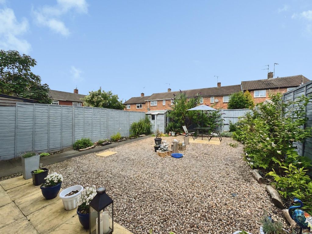 Property photo 2 of 13 Garden