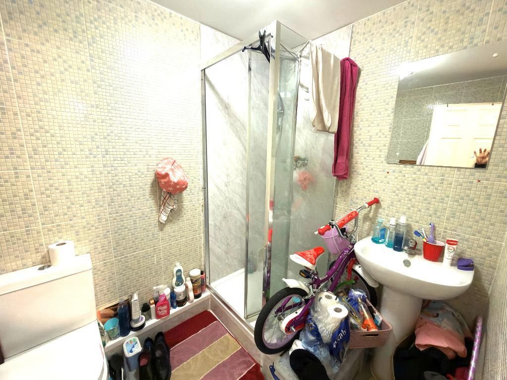 Property photo 3 of 4