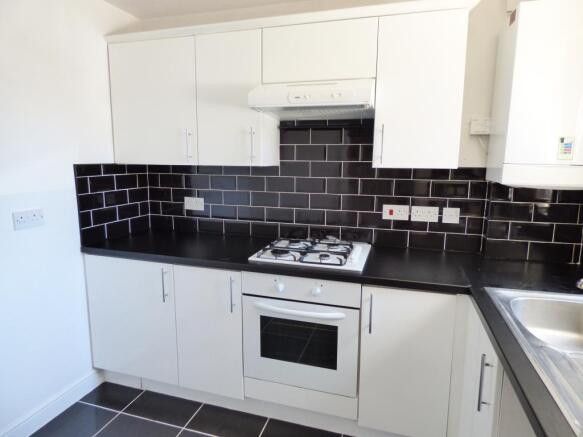 Property photo 3 of 10