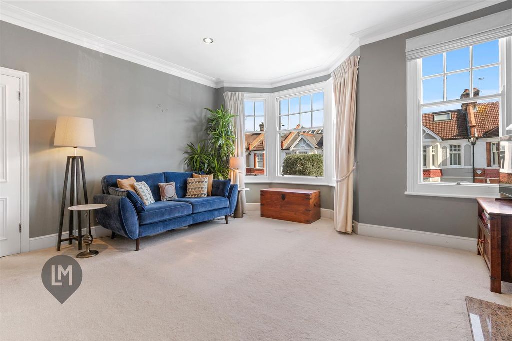 Property photo 3 of 10 Reception Room