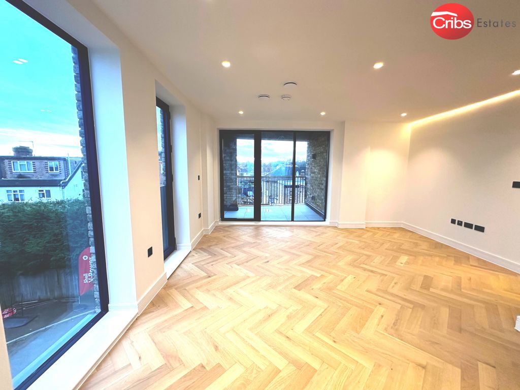 Property photo 3 of 11 Gallery