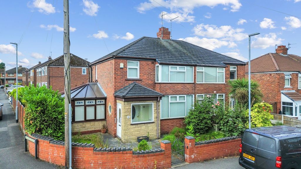 Property photo 1 of 36