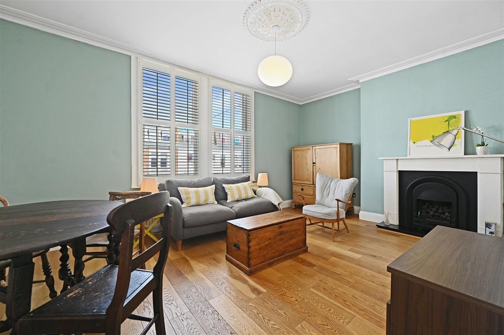 Property photo 2 of 9 Sinclair Road