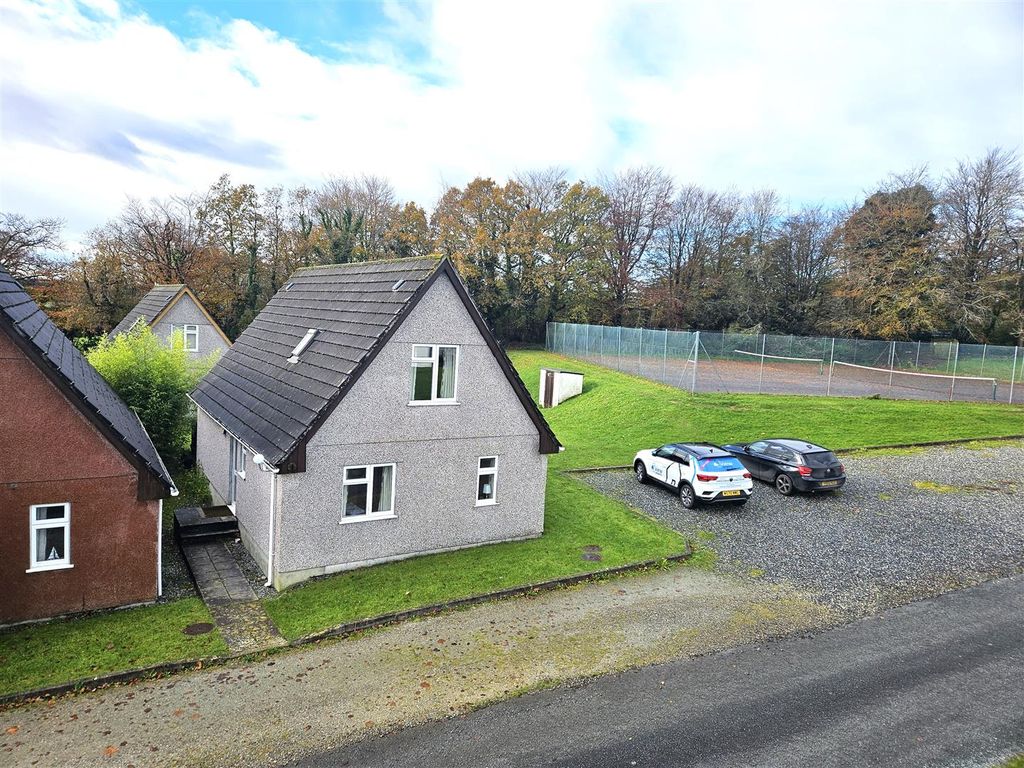 Property photo 2 of 13 Front.Jpg