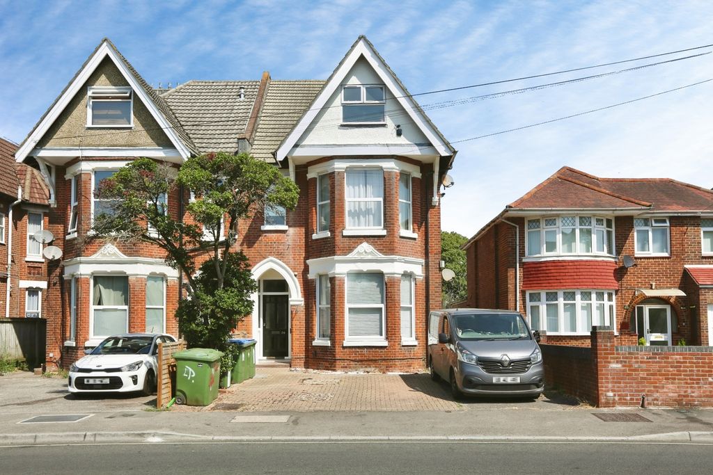 Property photo 1 of 12 Pbox-Img.Jpg