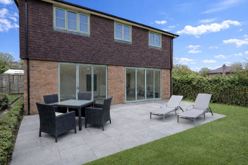 Property photo 3 of 10 Picture No. 07