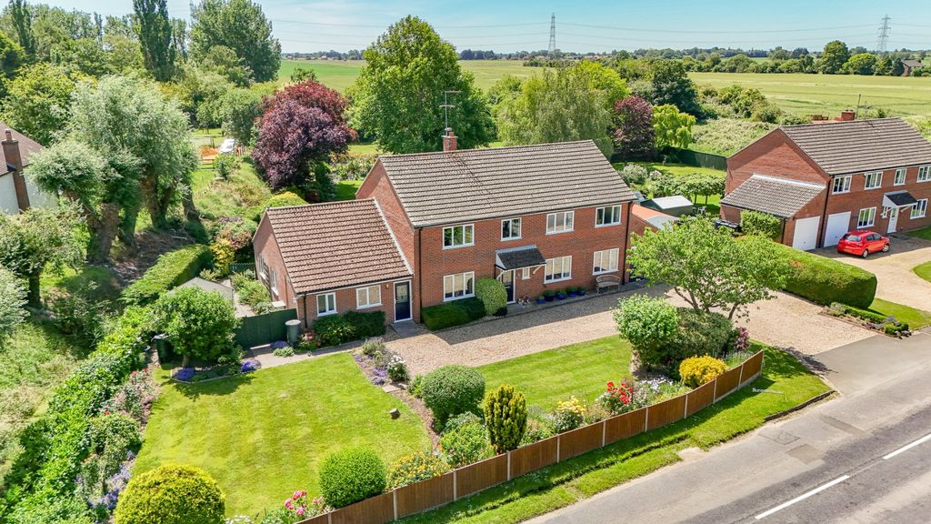 Property photo 1 of 50 5249752