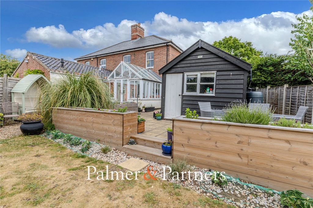 Property photo 2 of 24 Picture No. 04