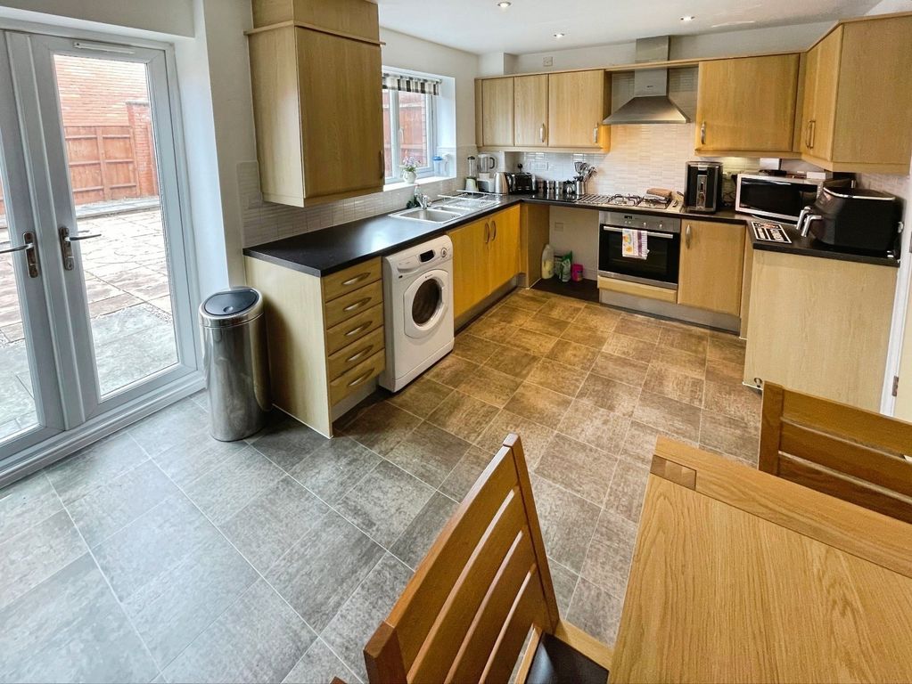 Property photo 2 of 14 Picture No. 06