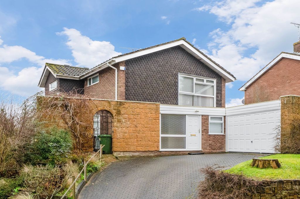 Property photo 1 of 19