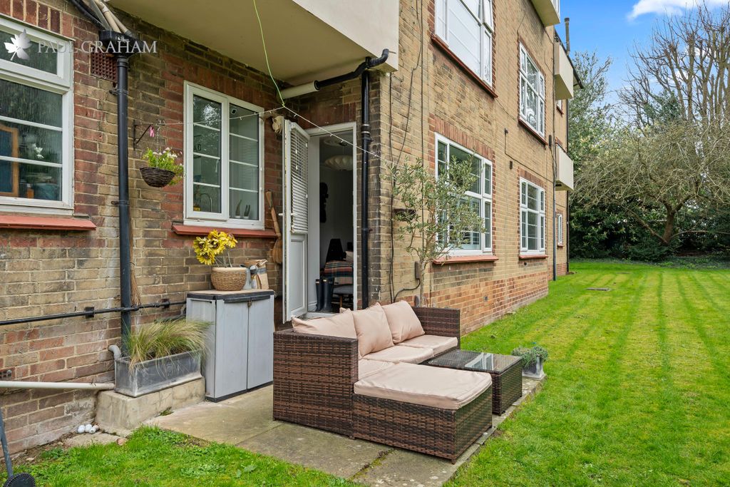 Property photo 1 of 17 Dsc05034