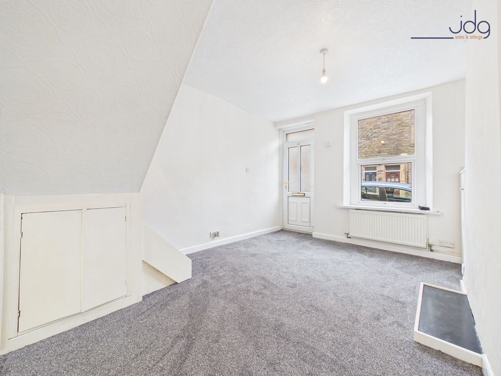 Property photo 2 of 12 Open Plan Living