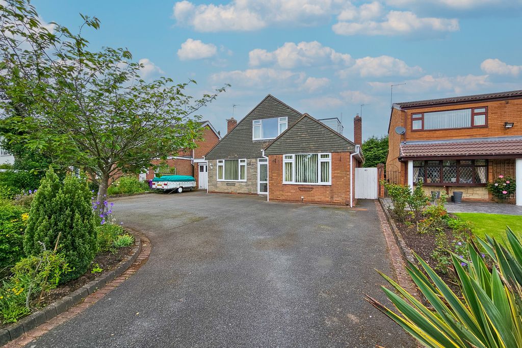 Property photo 1 of 29